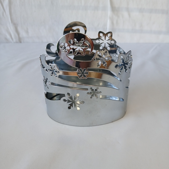 Sold - Picture 3 of 9